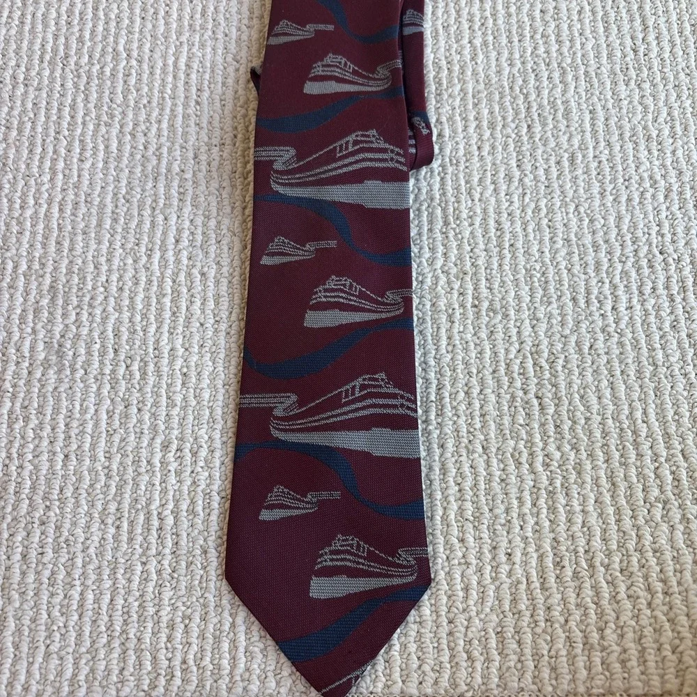 Vintage Amtrak employee Conductor Uniform Necktie Red polyester train USA